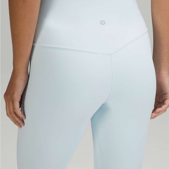 Lululemon Athletica Powder Blue Leggings - Picture 3 of 4